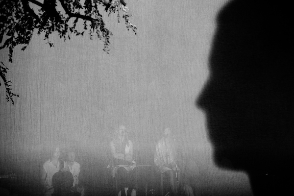 Photo by Nat Urazmetova